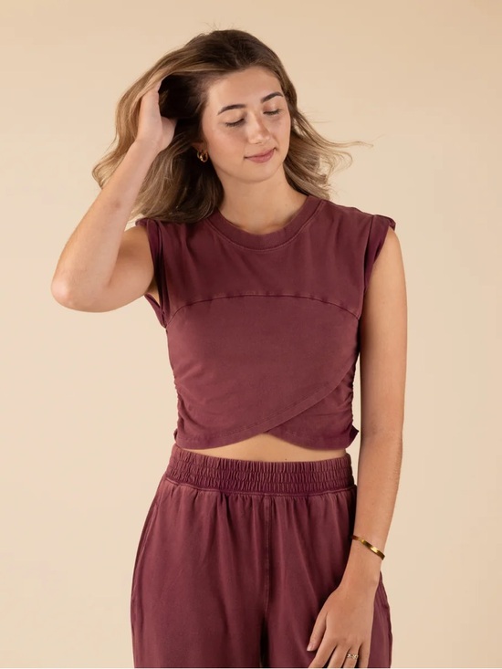 Free People Tops - Free People Maroon Sleeveless Cropped Twist Hem Top